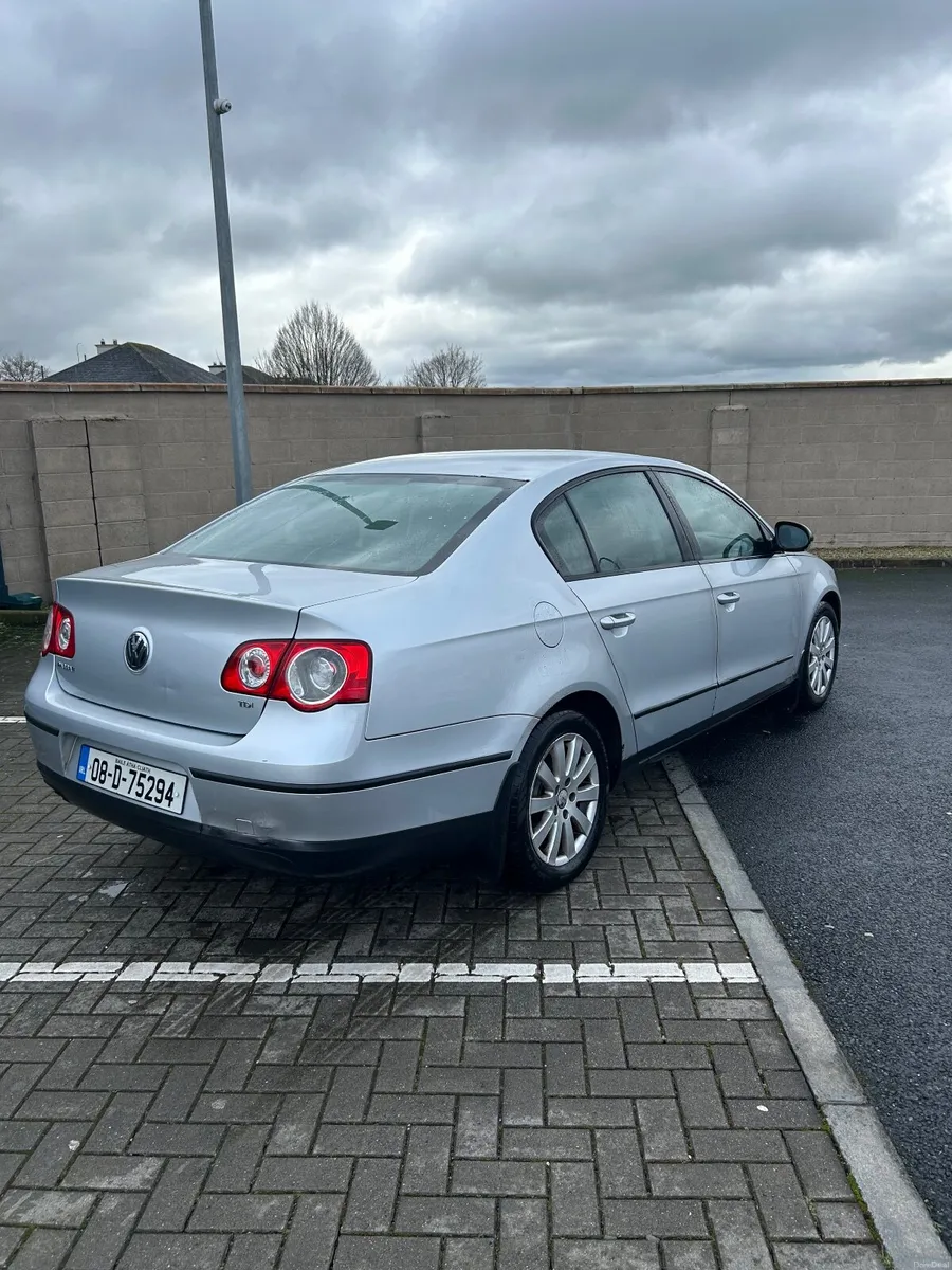 Volkswagen Passat 08 €800 - Image 2