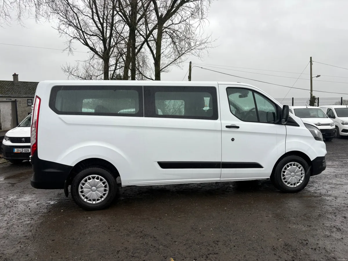 Ford Transit Custom 9 seater - Image 4