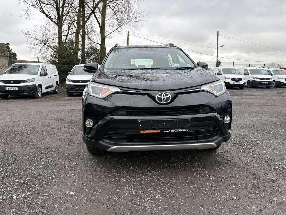 Toyota RAV4 - Image 6