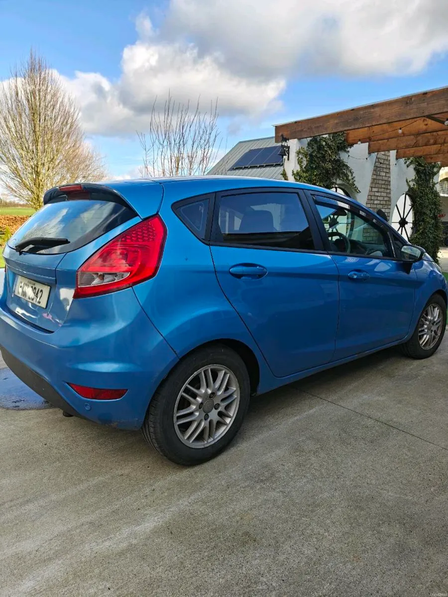 Ford Fiesta - Image 4