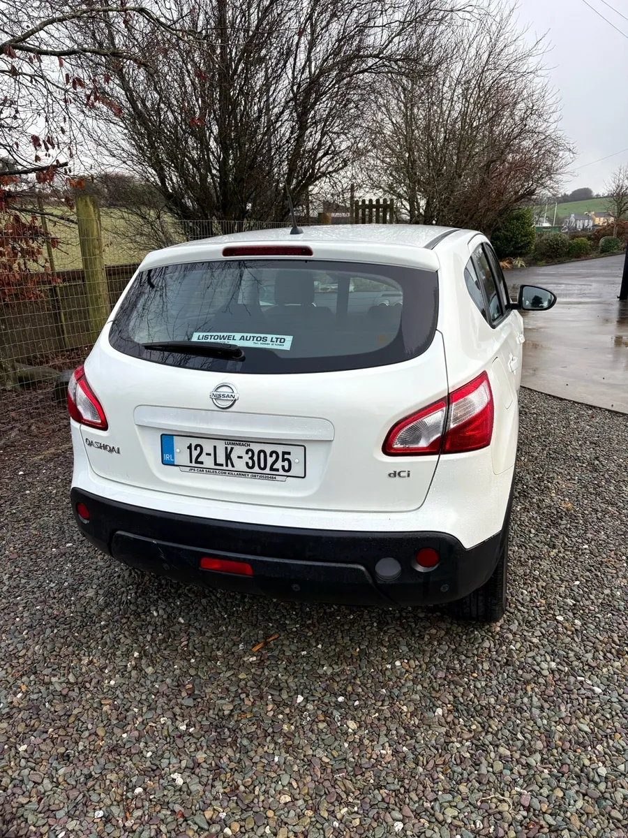 2012 Nissan Quasqui - Image 2