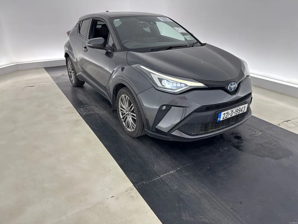 Toyota C-HR 2022 For Auction - Image 2