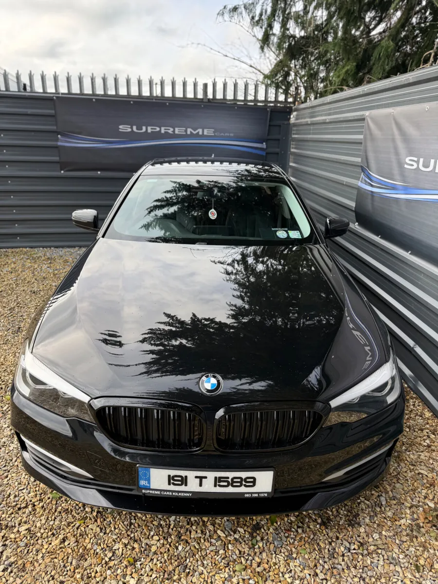 BMW 5-Series 2019 Automatic - Image 4