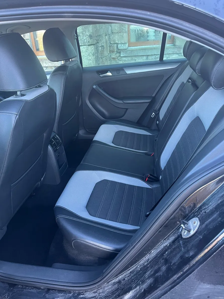 VW Jetta 2014 1.6 diesel - Image 3