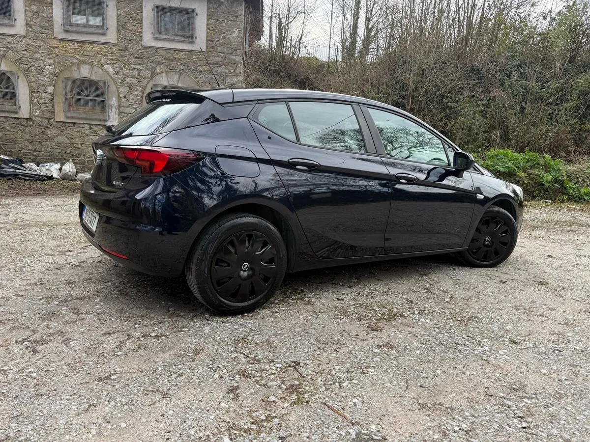 Astra 192 nct 07/26 tax 04/26 with warranty - Image 2