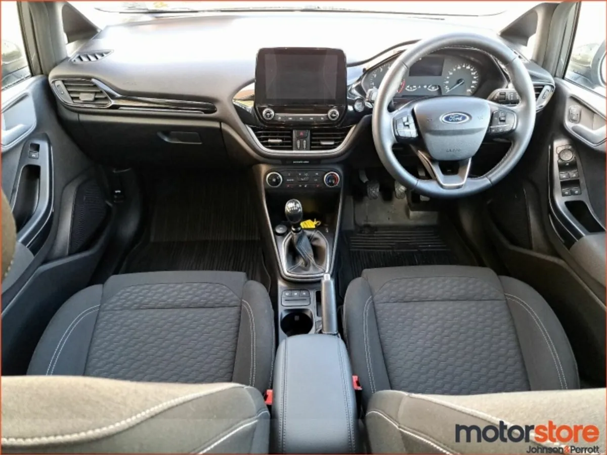 Ford Fiesta 1.0 Petrol Titanium I TINY MILEAGE - Image 4