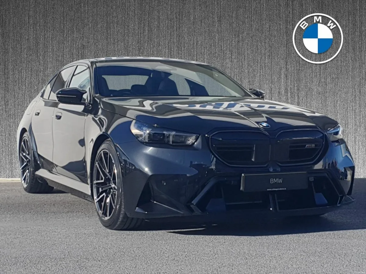 BMW M5 M5 Saloon - Image 1