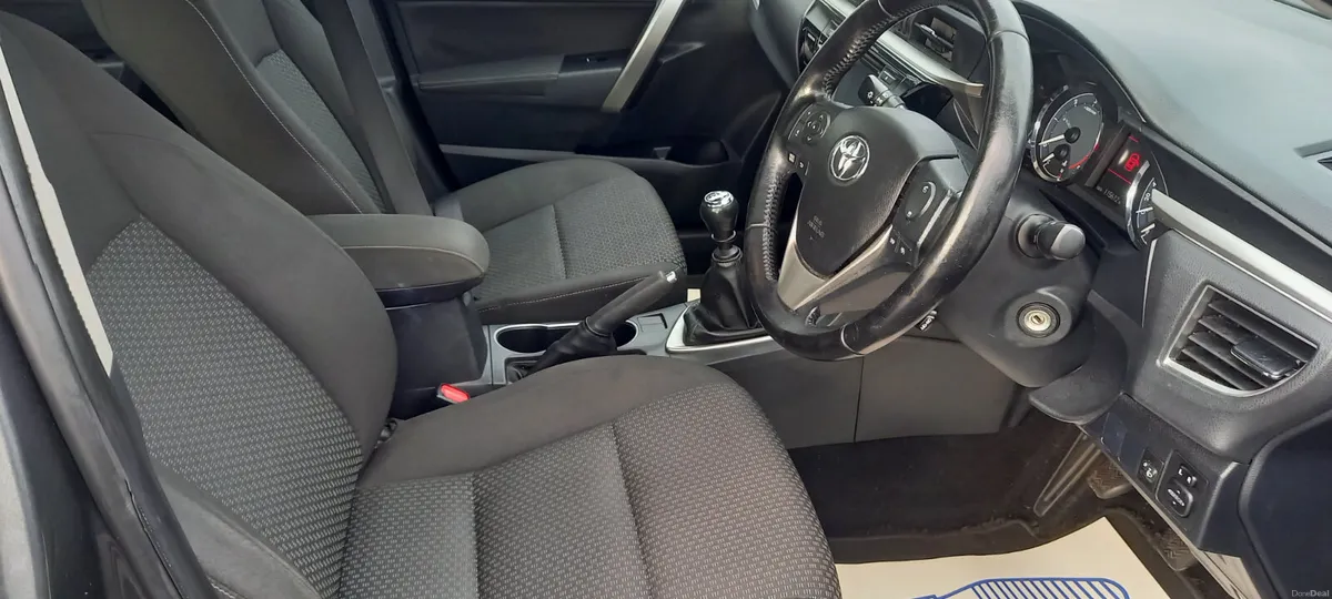 Toyota Corolla 1.4 D4D Luna - Image 4