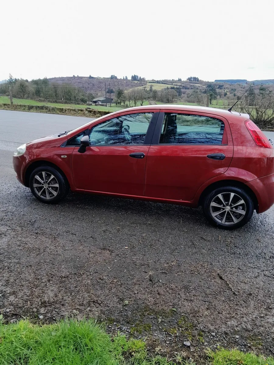Fiat Punto 2006 - Image 2
