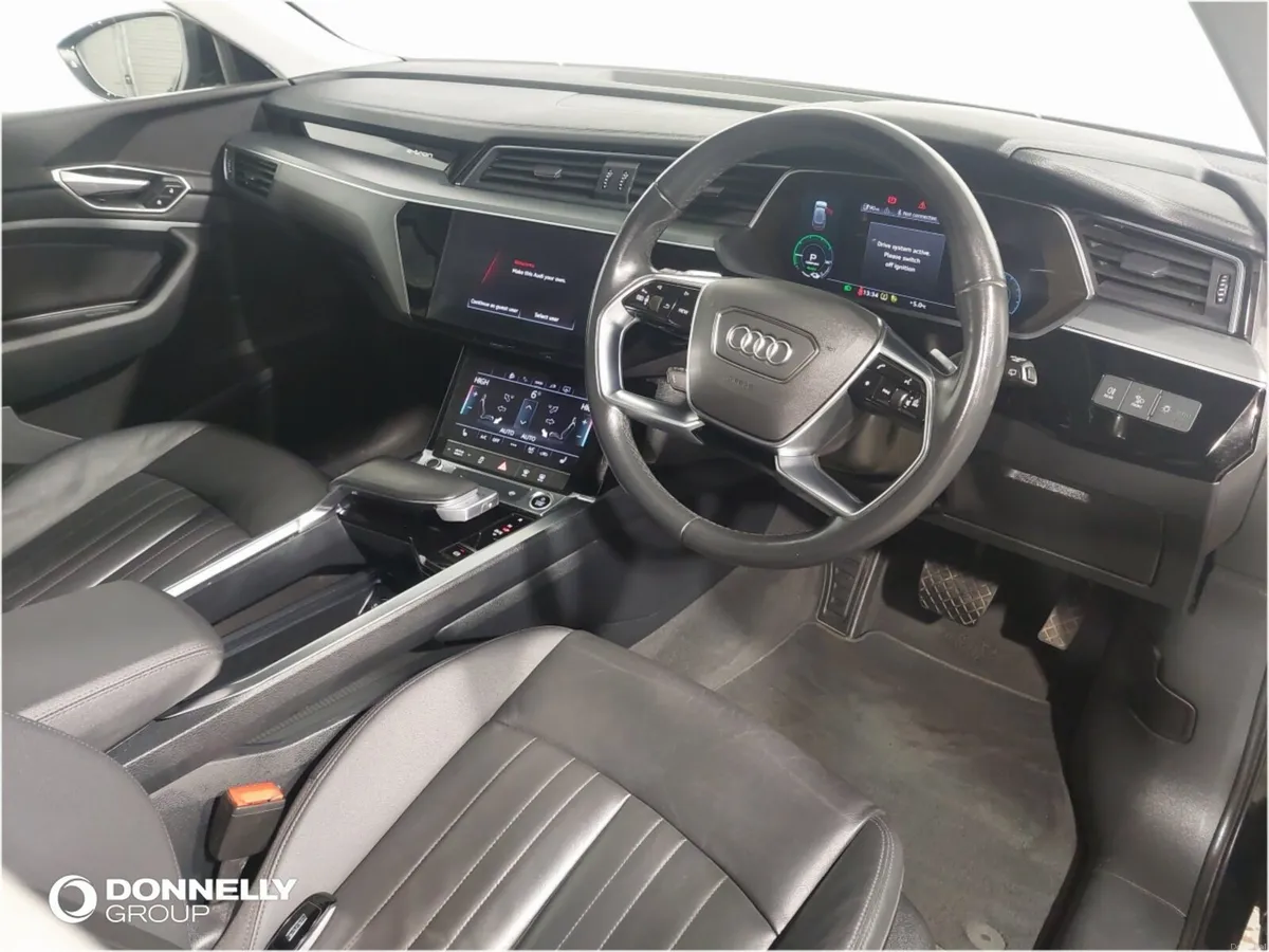 Audi E-tron Estate Technik - Image 4