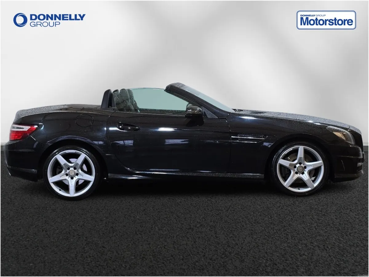 Mercedes-Benz SLK Roadster AMG Sport - Image 3