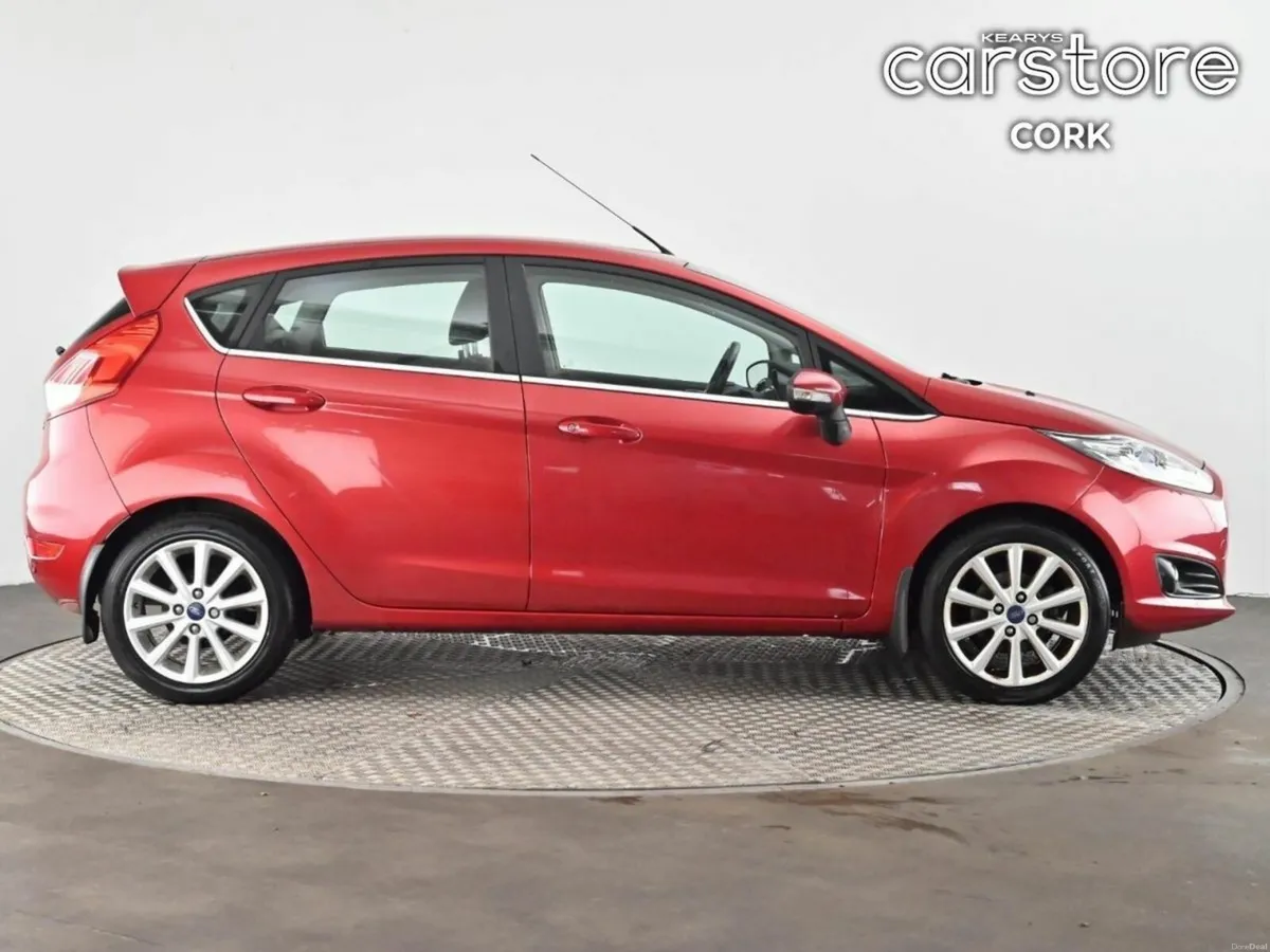Ford Fiesta 1.25 60PS Titanium - Image 2
