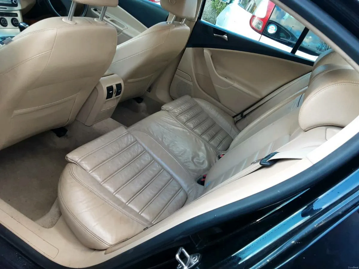 Vw passat 1.4 ncted service history - Image 4