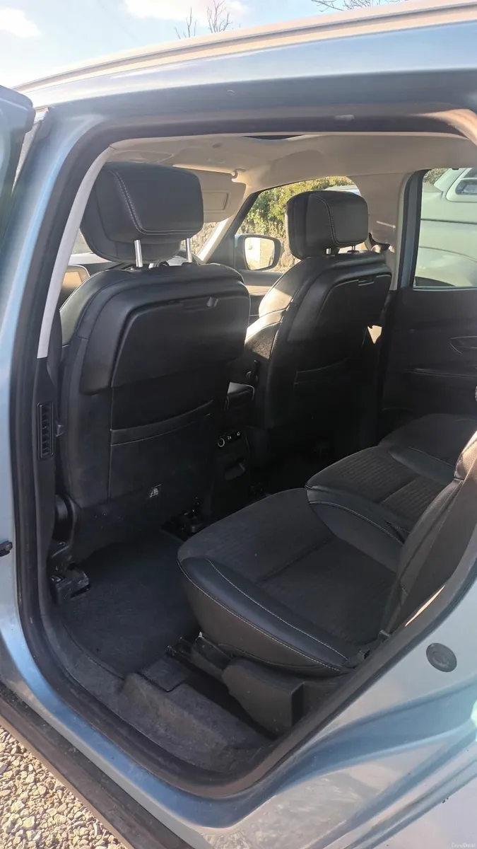 Renault Grand Scenic 2018(182) 7 seater - Image 2