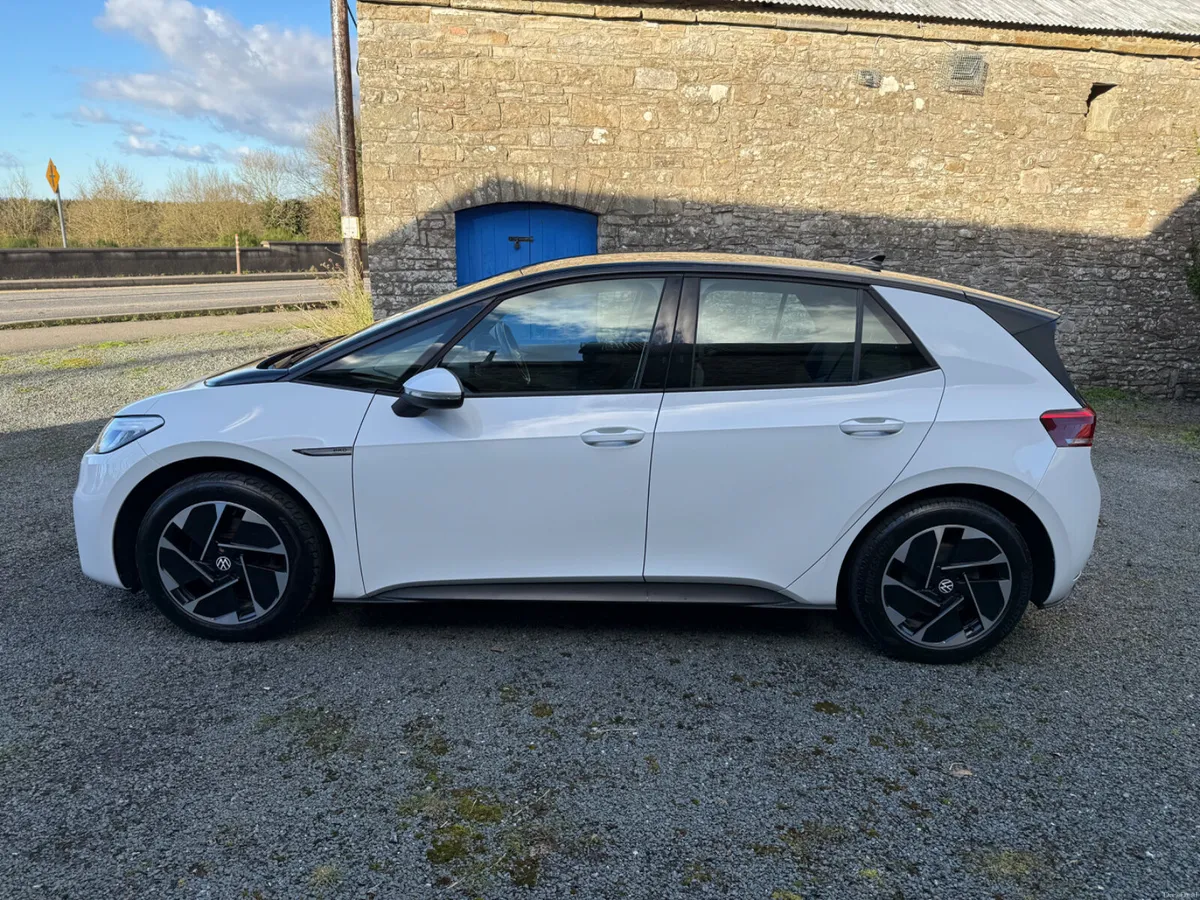 2022 VOLKSWAGEN ID.3 PRO FAMILY 57KWH 204 BHP - Image 4