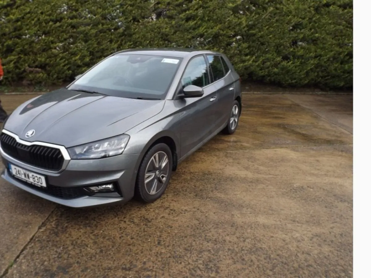 Skoda Fabia 1.0 TSI 110HP STYLE DSG - Image 2