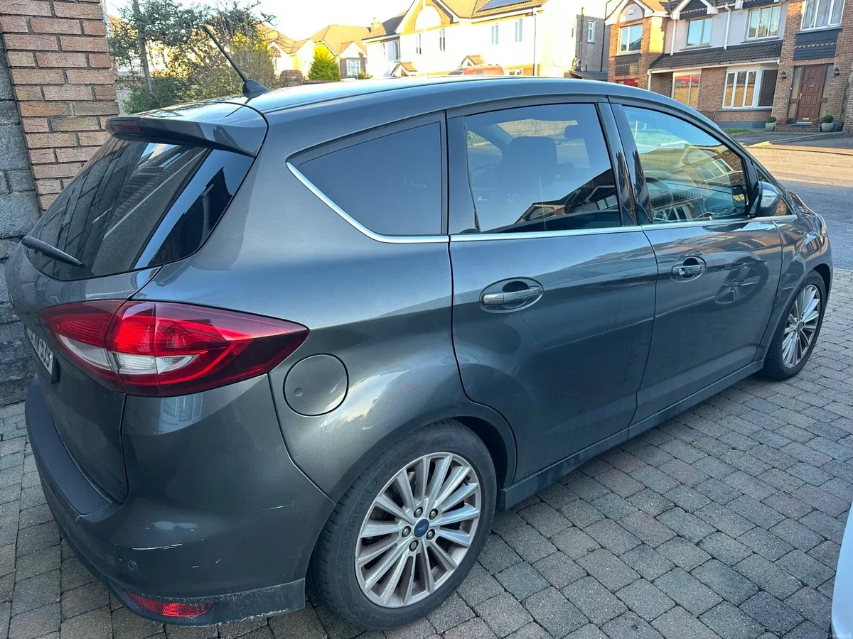 Ford C-Max 2017 - Image 2