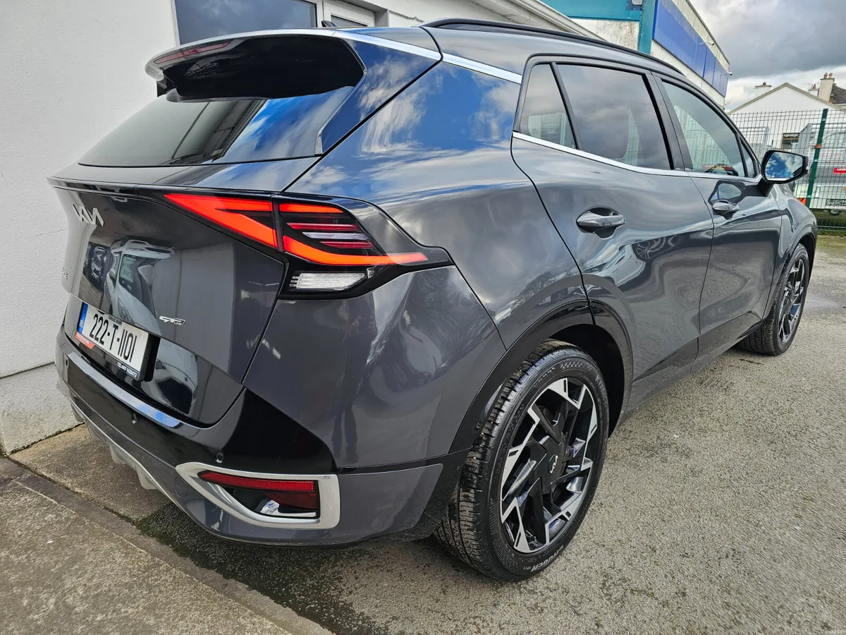 2022 Kia Sportage GT-Line 1.6CRDI Manual - Image 3