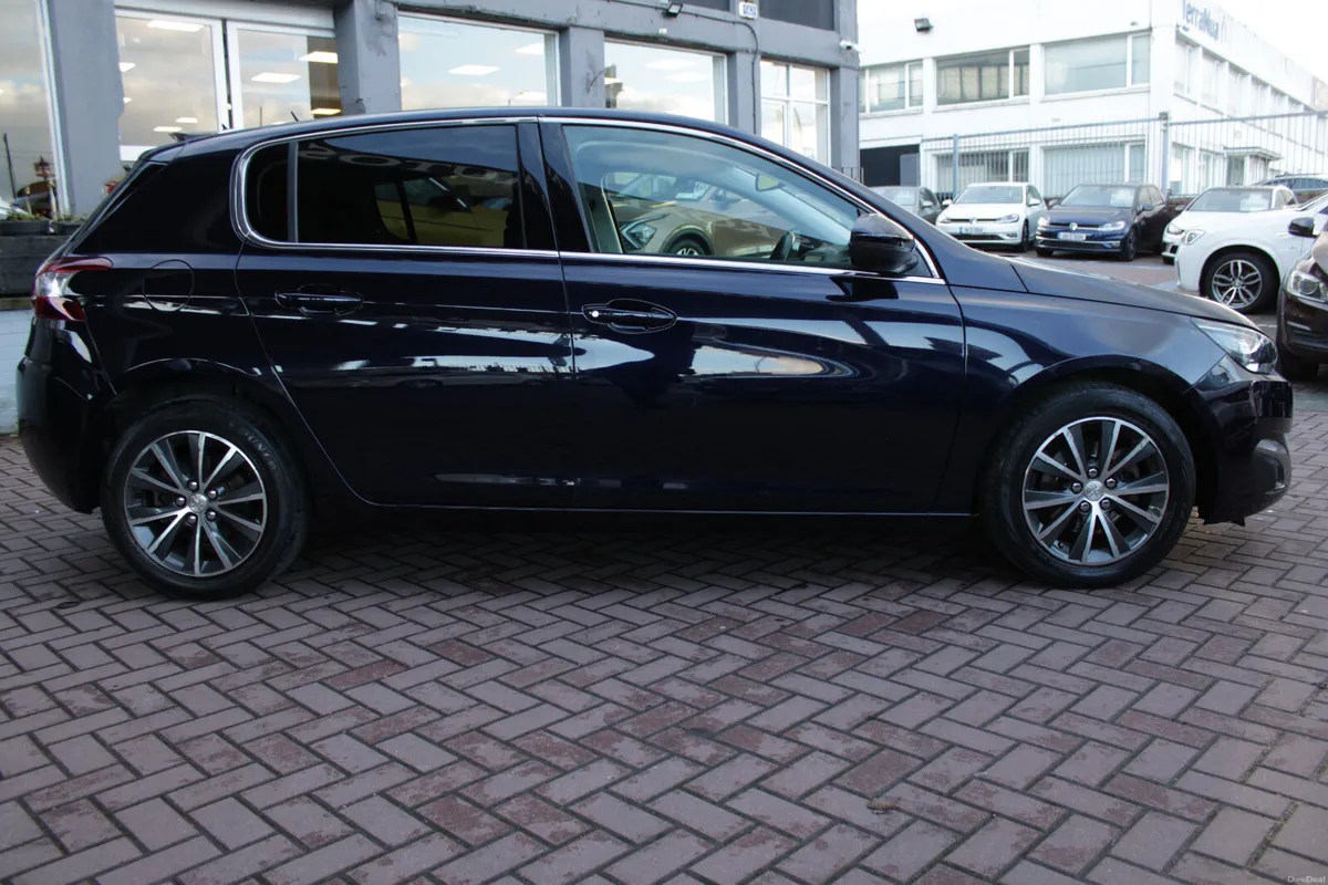 1.5HDI ALLURE 5DR HATCHBACK AUTO ONLY 76,334KM'S - Image 3