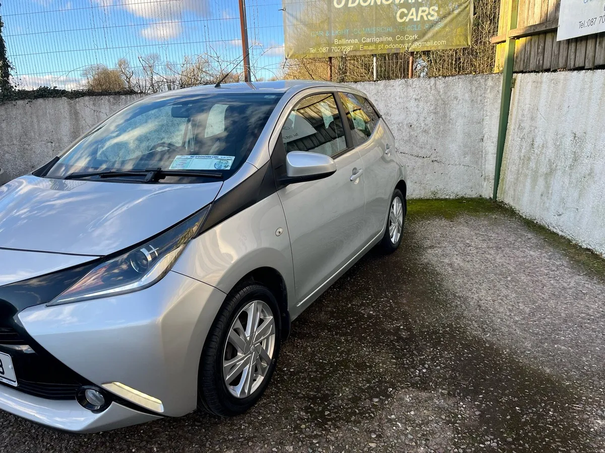 Toyota Aygo very low mileage - Image 3