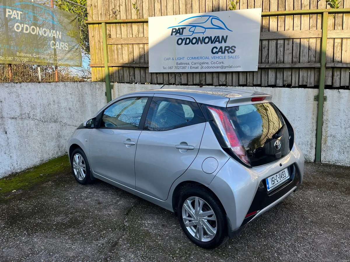 Toyota Aygo very low mileage - Image 4