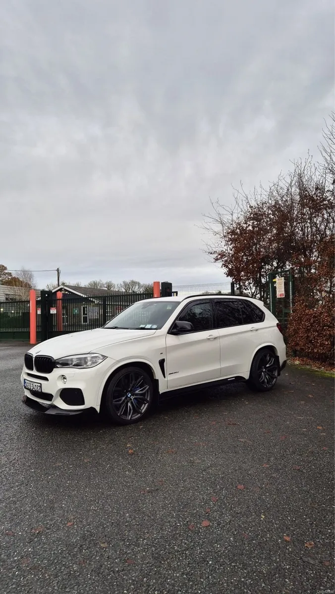 Bmw x5 - Image 2