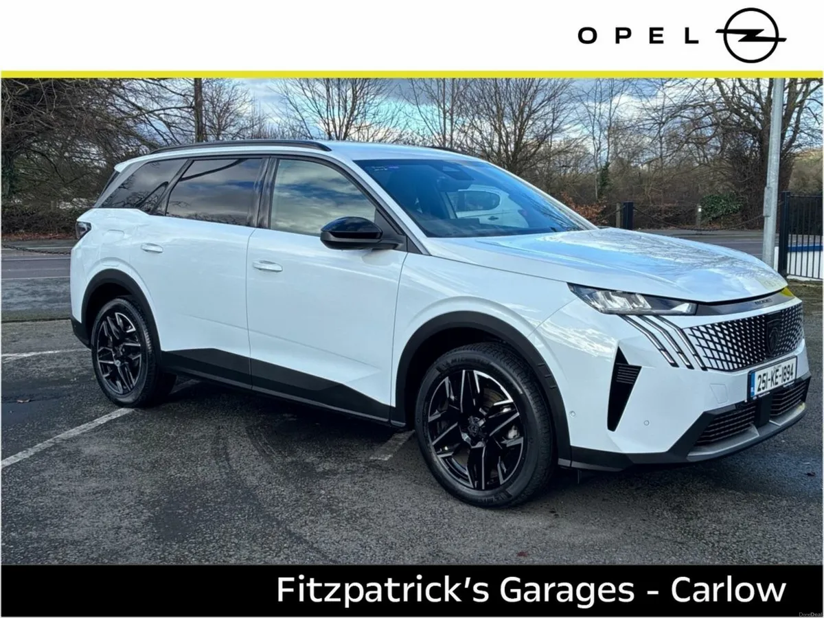 Peugeot 5008 1.2 MHEV 145bhp Allure 7Seats - Image 4