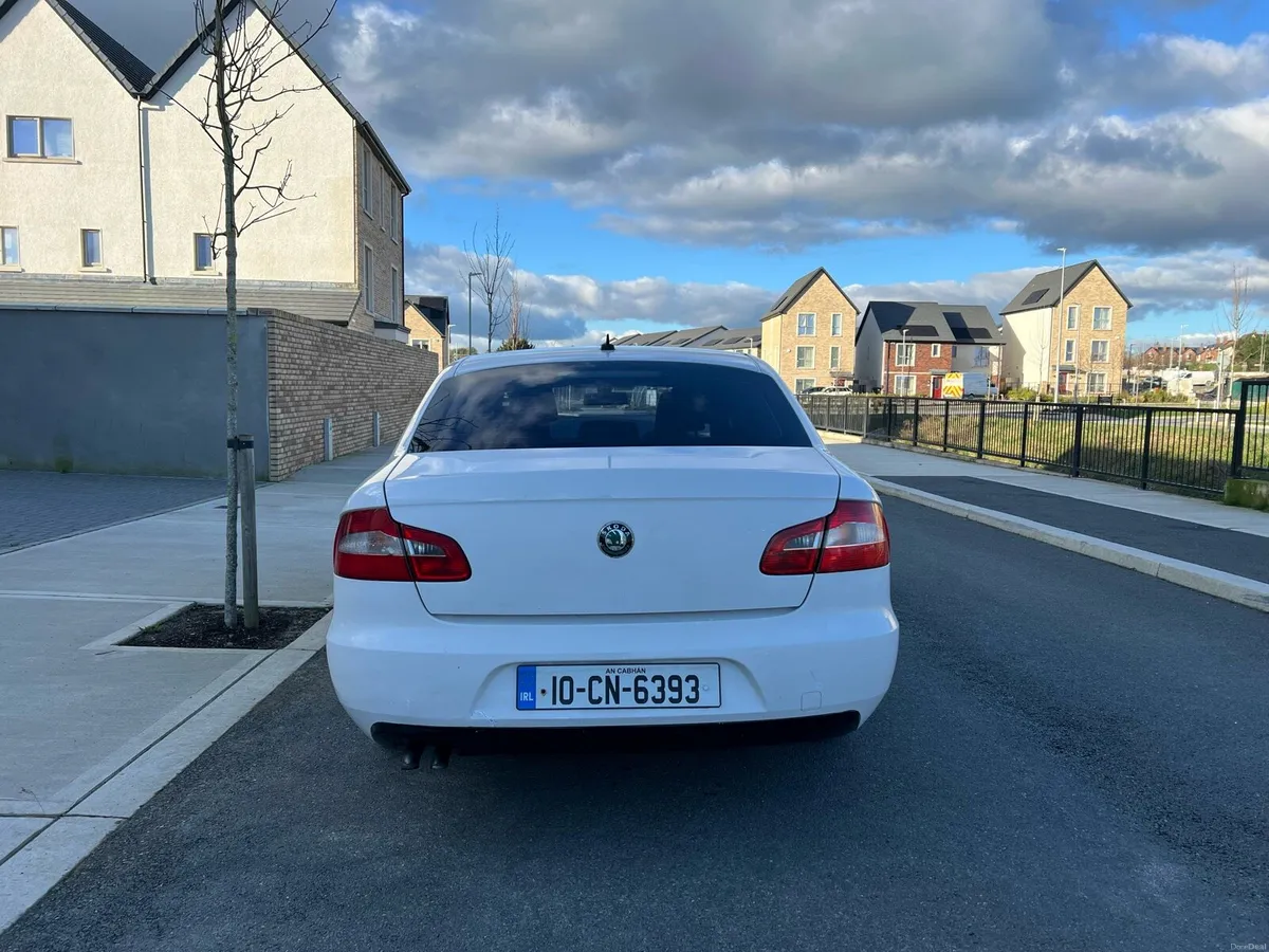 2010 Skoda Superb 1.9 Diesel NCT till 7/26 - Image 4