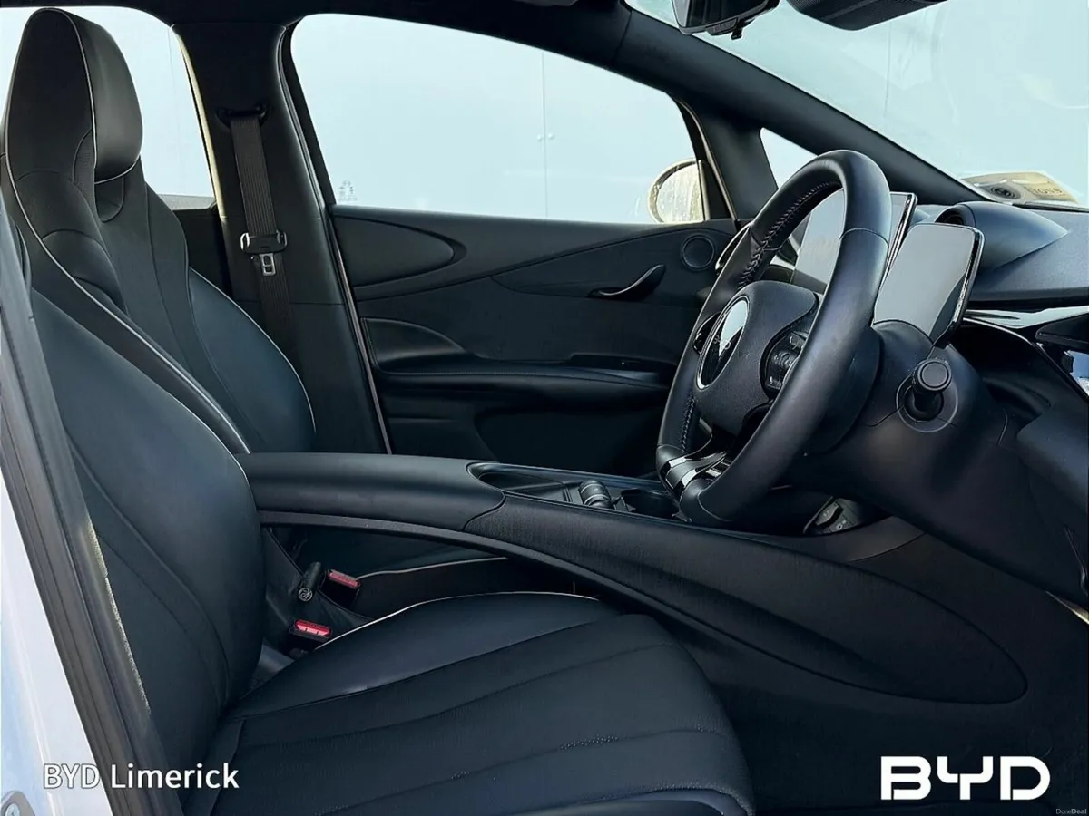 BYD DOLPHIN 60kWh 204PS Comfort - Image 4