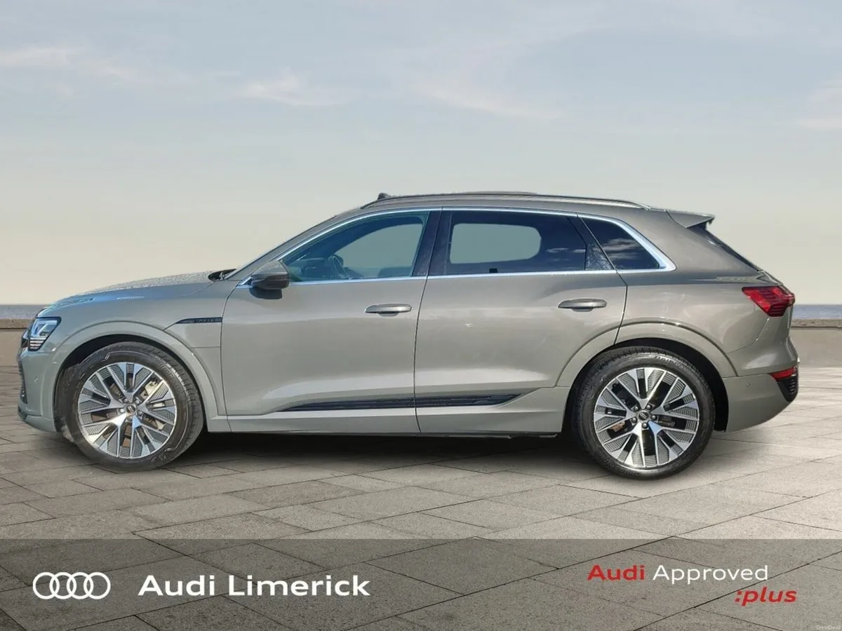 Audi Q8 e-tron *SOLD* Q8 E-TRON 55 QUATTRO S LINE - Image 4