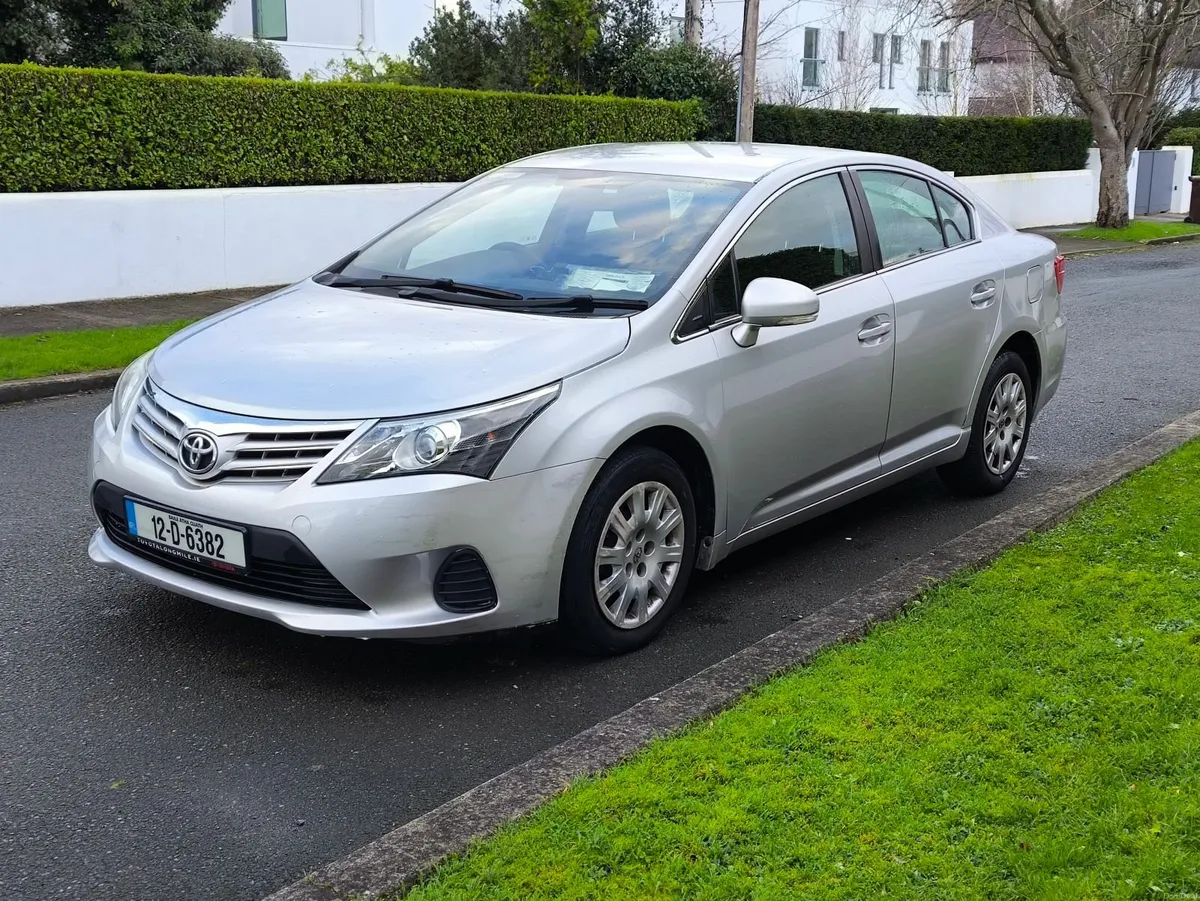 2012 TOYOTA AVENSIS 2.0 D4D 113km 1 OWNER - Image 3