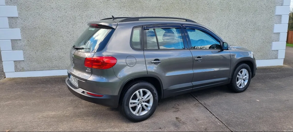 162 Vw Tiguan 2.0 TDi Bluemotion F/S/H - Image 4