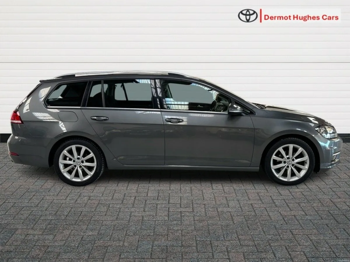 Volkswagen Golf HIGHLINE 2.0 TDI MANUAL 6SPEED FWD - Image 3