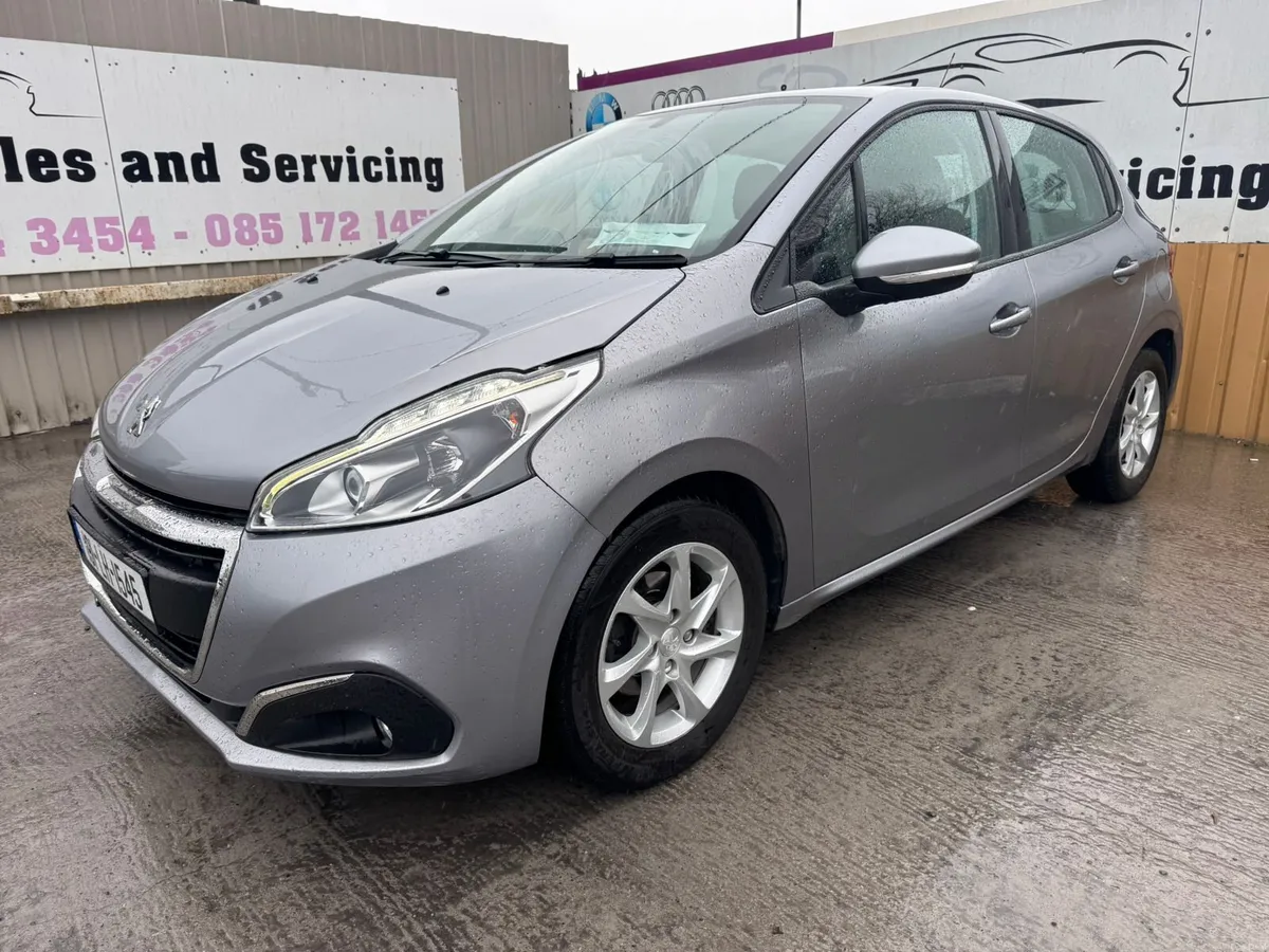 191 Peugeot 208 1.2 PureTech 110bhp AUTO Active - Image 1