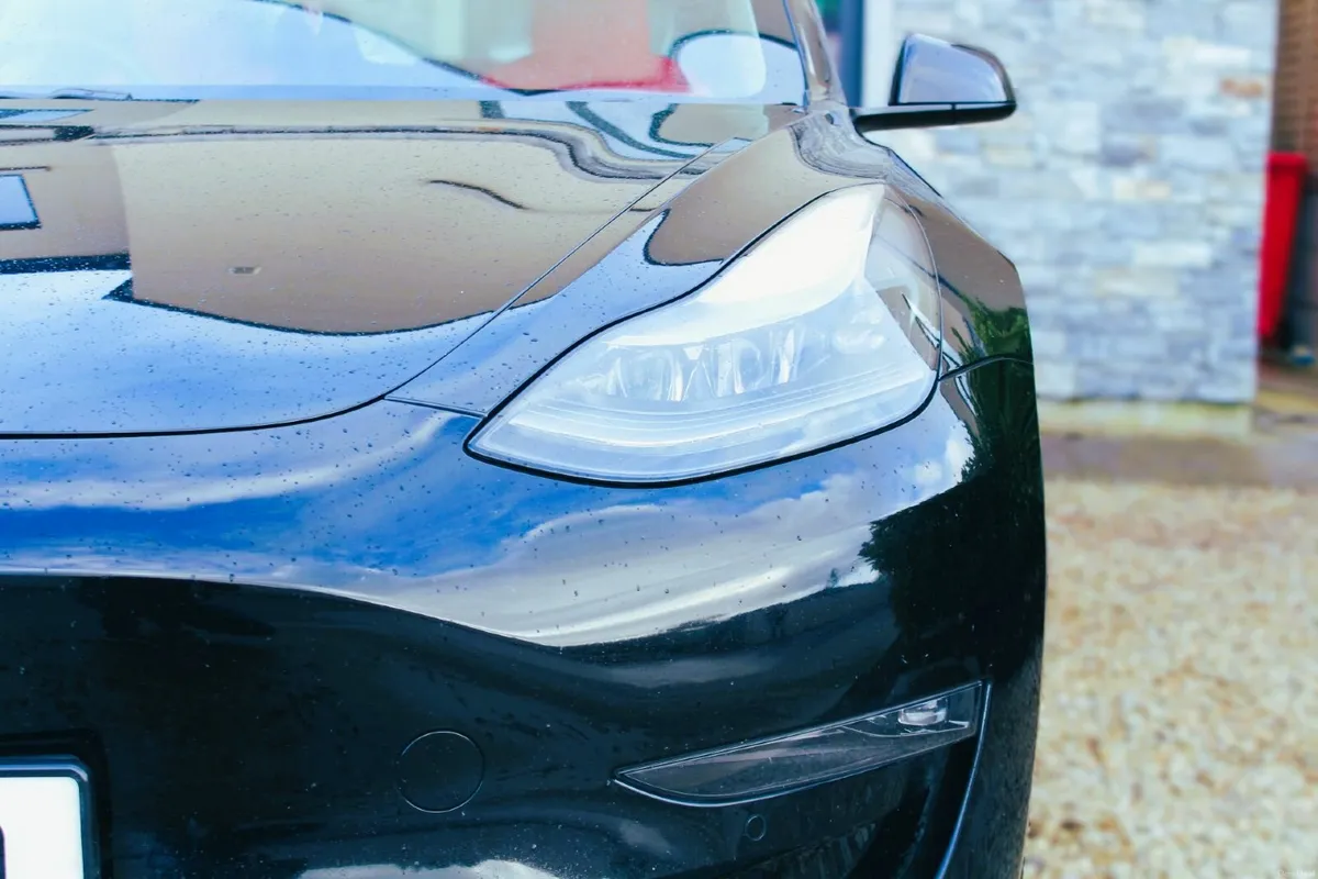 212 Tesla Model 3 Long Range Dual Motor, Heat Pump - Image 2