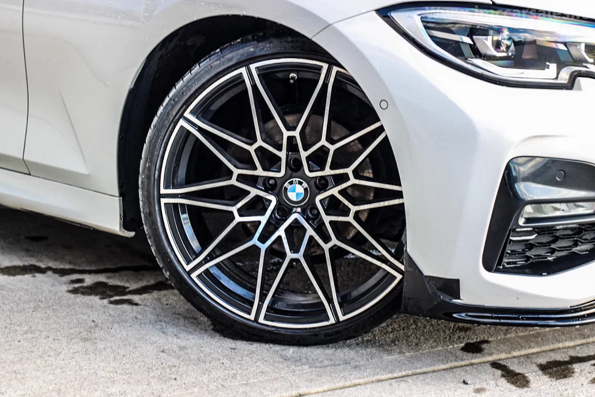 2021 BMW 320D M-SPORT M-PERFORMANCE - Image 6