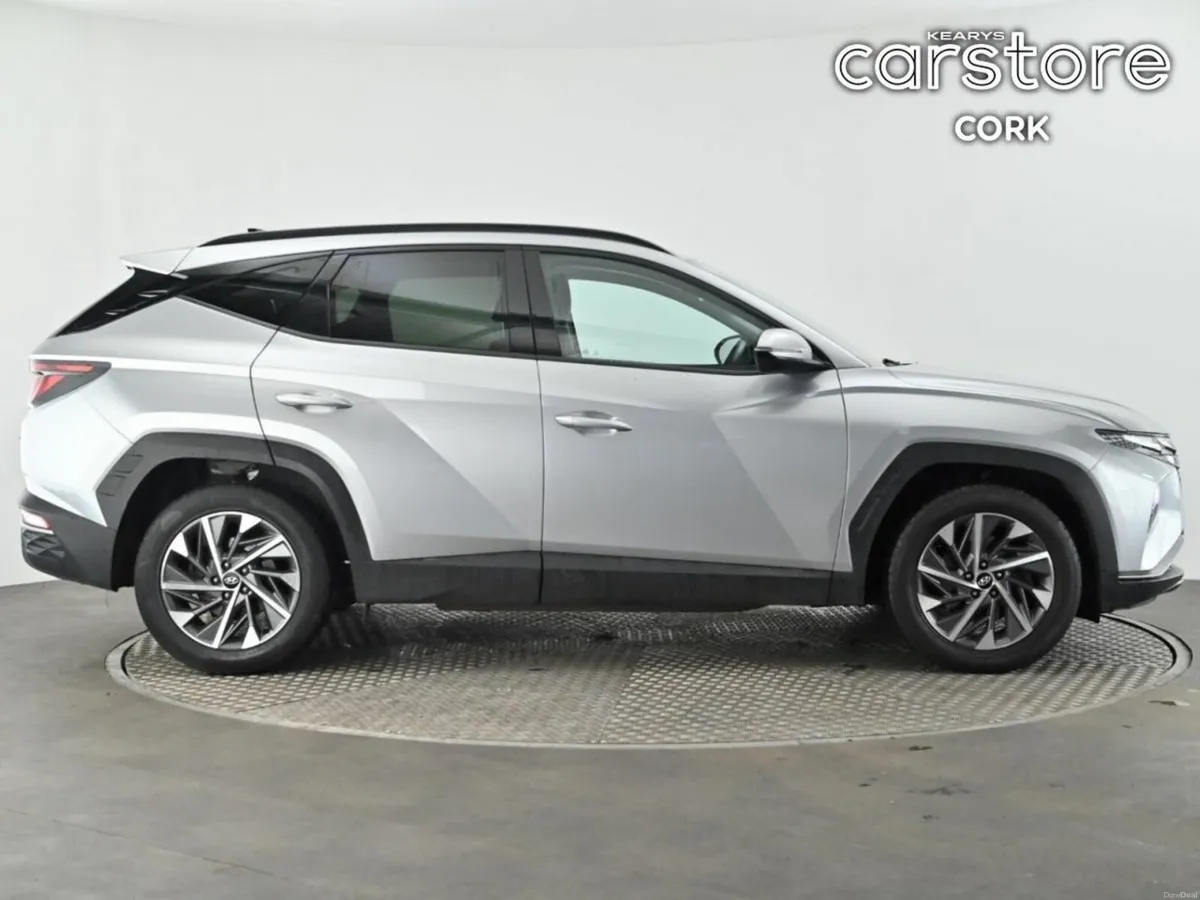 Hyundai Tucson 2WD Executive - Image 2