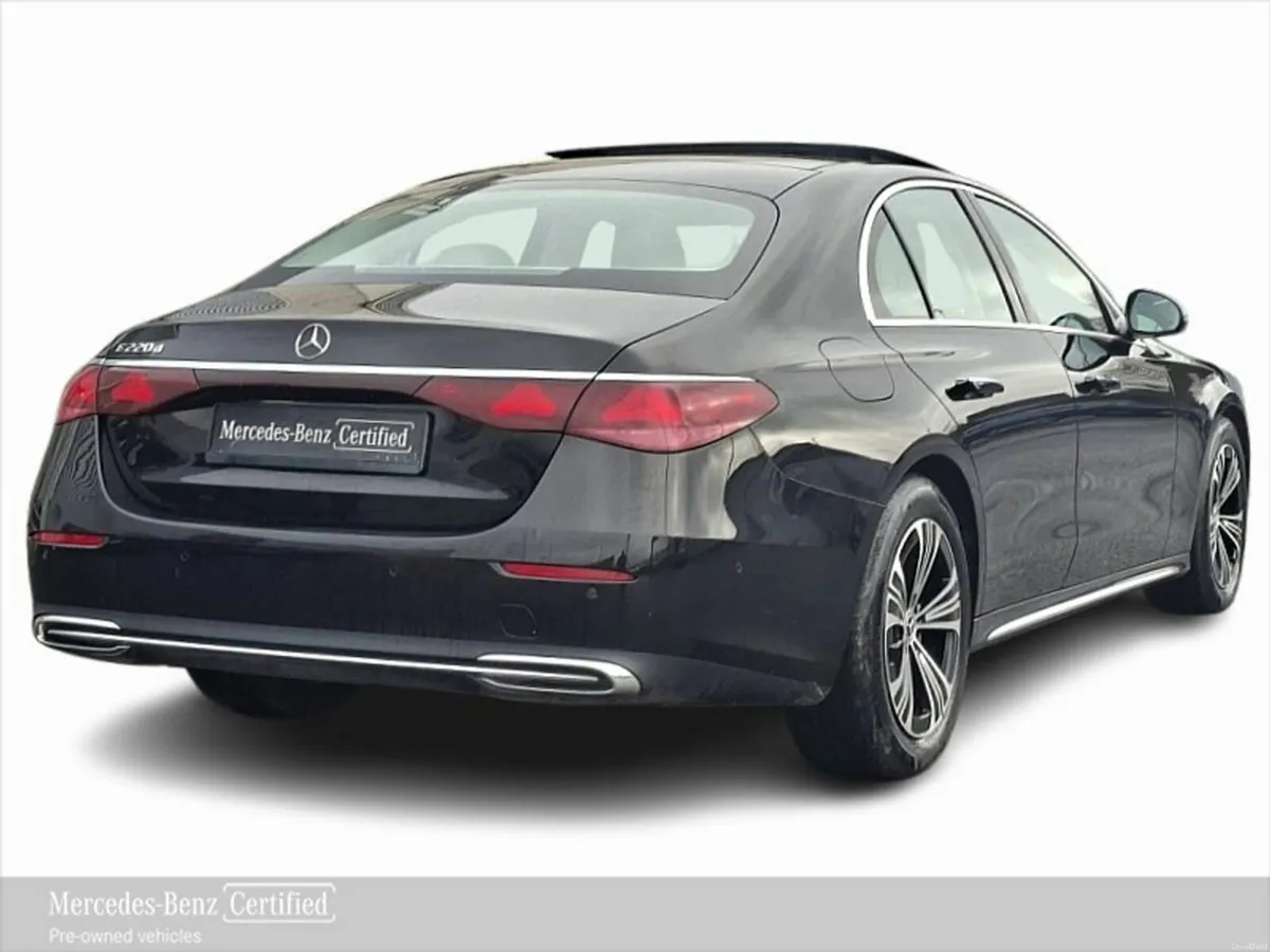 Mercedes-Benz E-Class E220d Exclusive Plus **Panor - Image 4