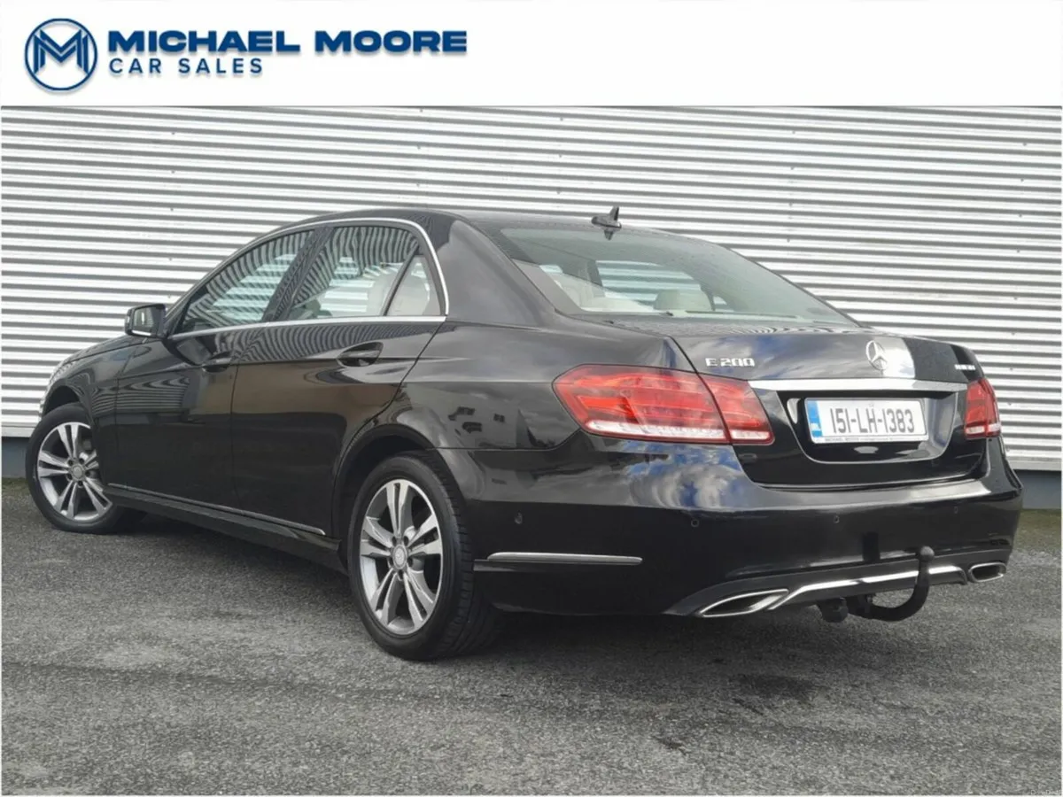 Mercedes-Benz E-Class E 200 BLUETEC AVANTGARDE A/T - Image 3