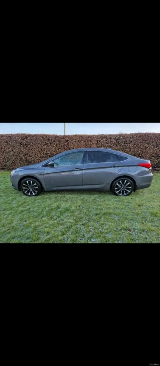 Hyundai i40 Executive - Image 1
