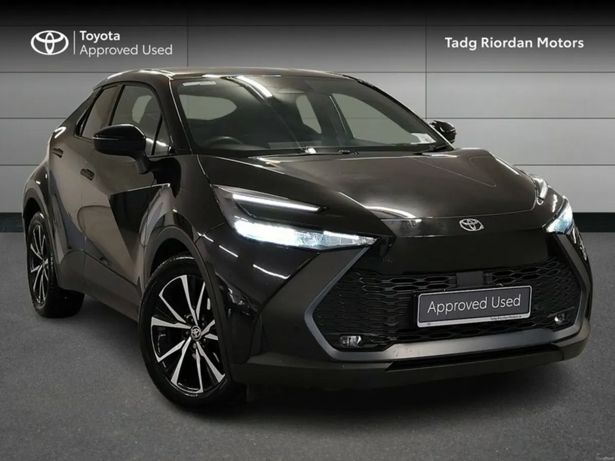 Toyota C-HR HYBRID SPORT - Image 1