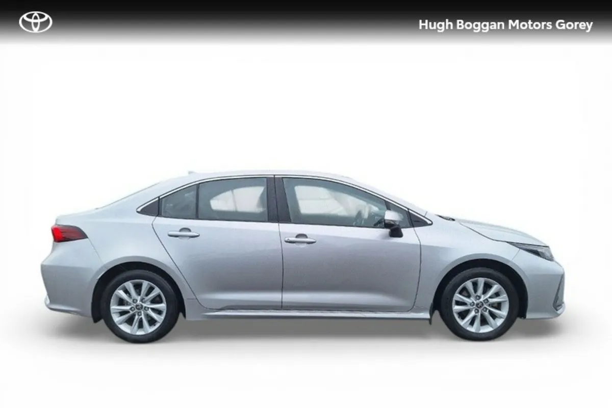 Toyota Corolla LUNA 4DR SALOON AUTO - Image 3