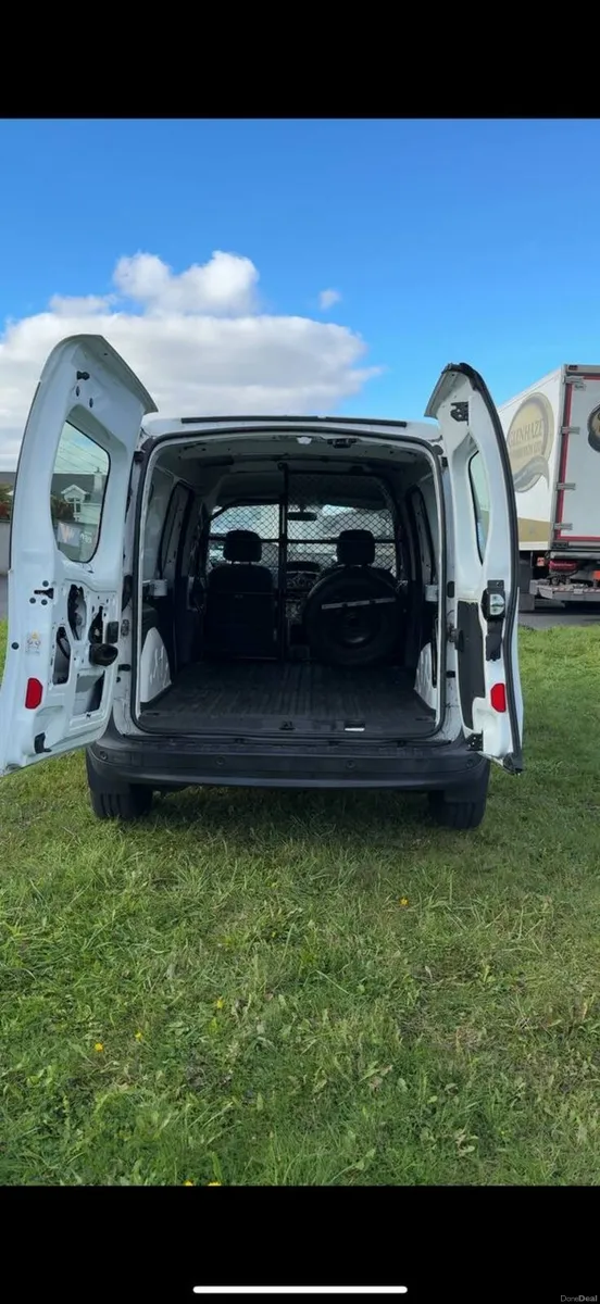 Renault Kangoo 33 5DR🔥2019 Low mileage 🔥 - Image 4