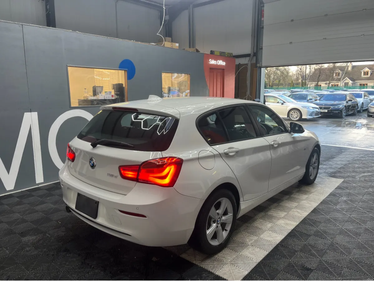 BMW 1-Series 2017 BMW 118D SPORT 2.0 AUTOMATIC / C - Image 2