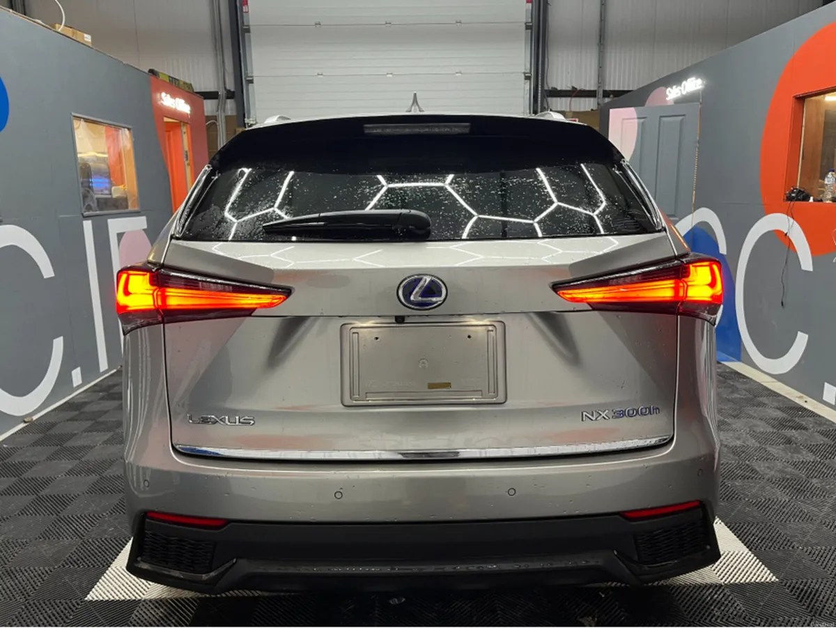 Lexus NX 2019 LEXUX NX300H F SPORT 2.5 AUTOMATIC / - Image 3