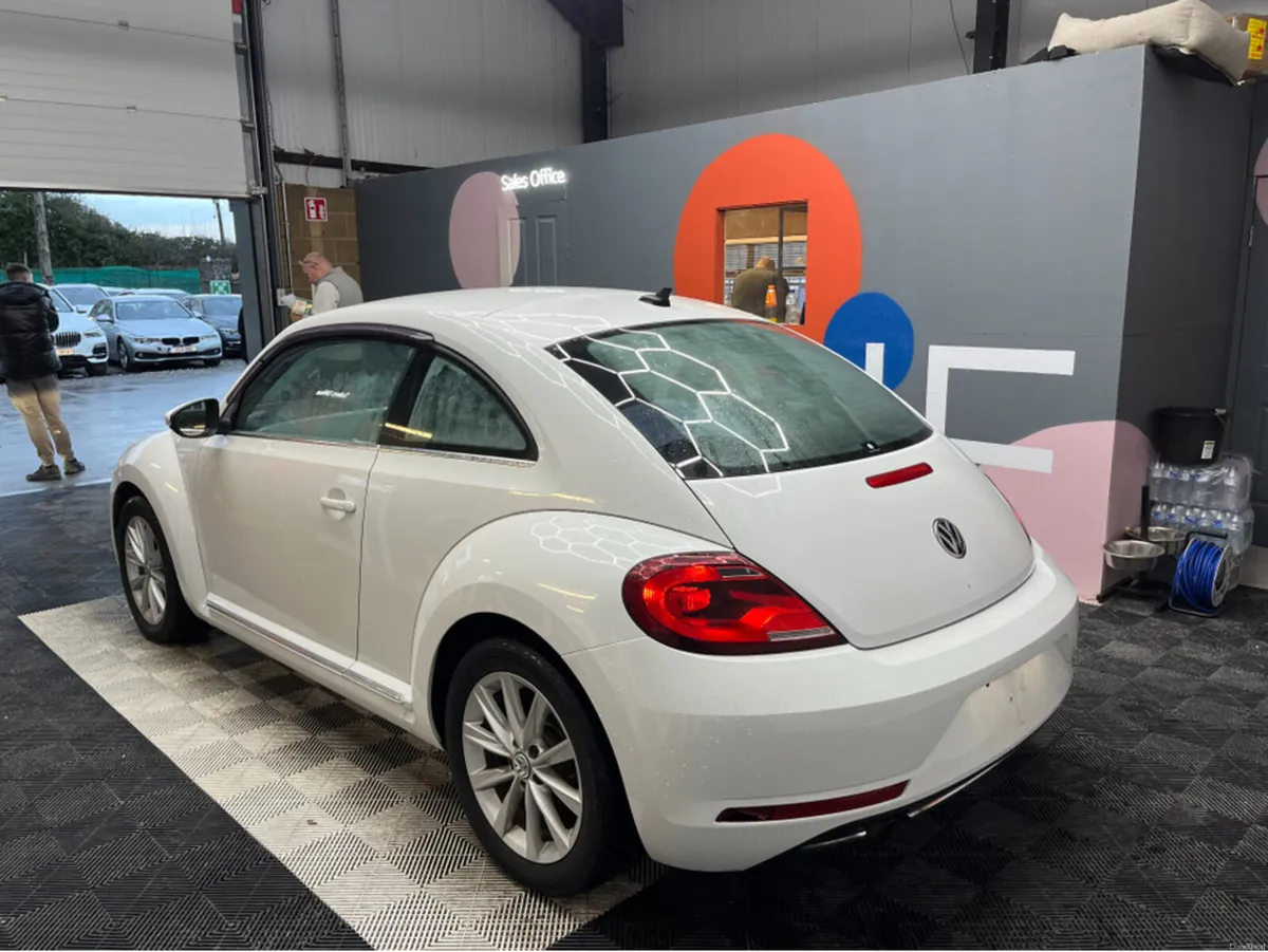 Volkswagen Beetle €17950 2019 VOLKSWAGEN BEETLE DE - Image 4