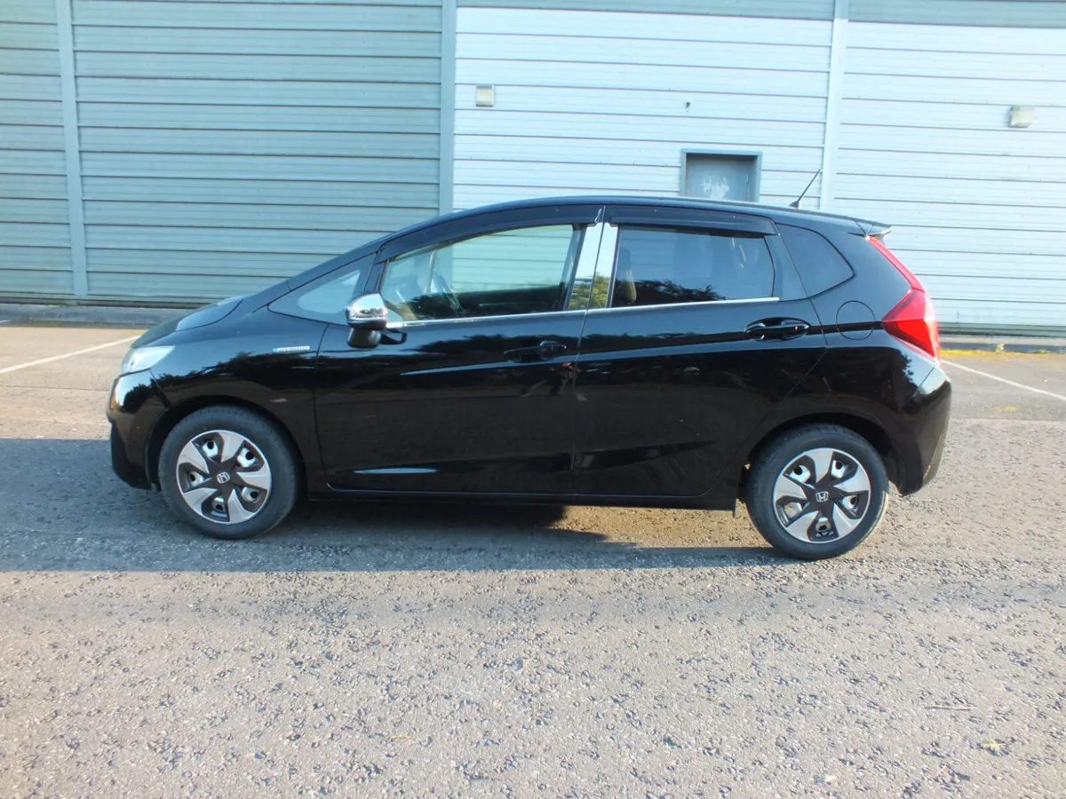 Honda Fit 2016 - Image 1