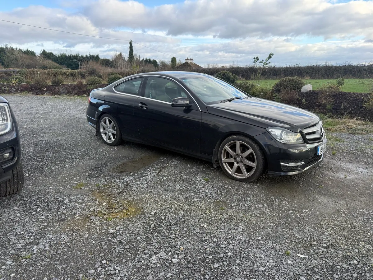 Mercedes c250 coupe - Image 2