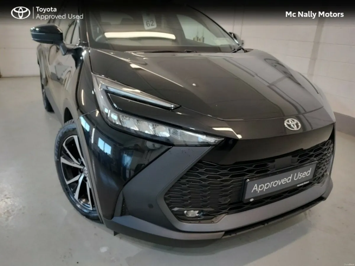 Toyota C-HR HYBRID SPORT - Image 1