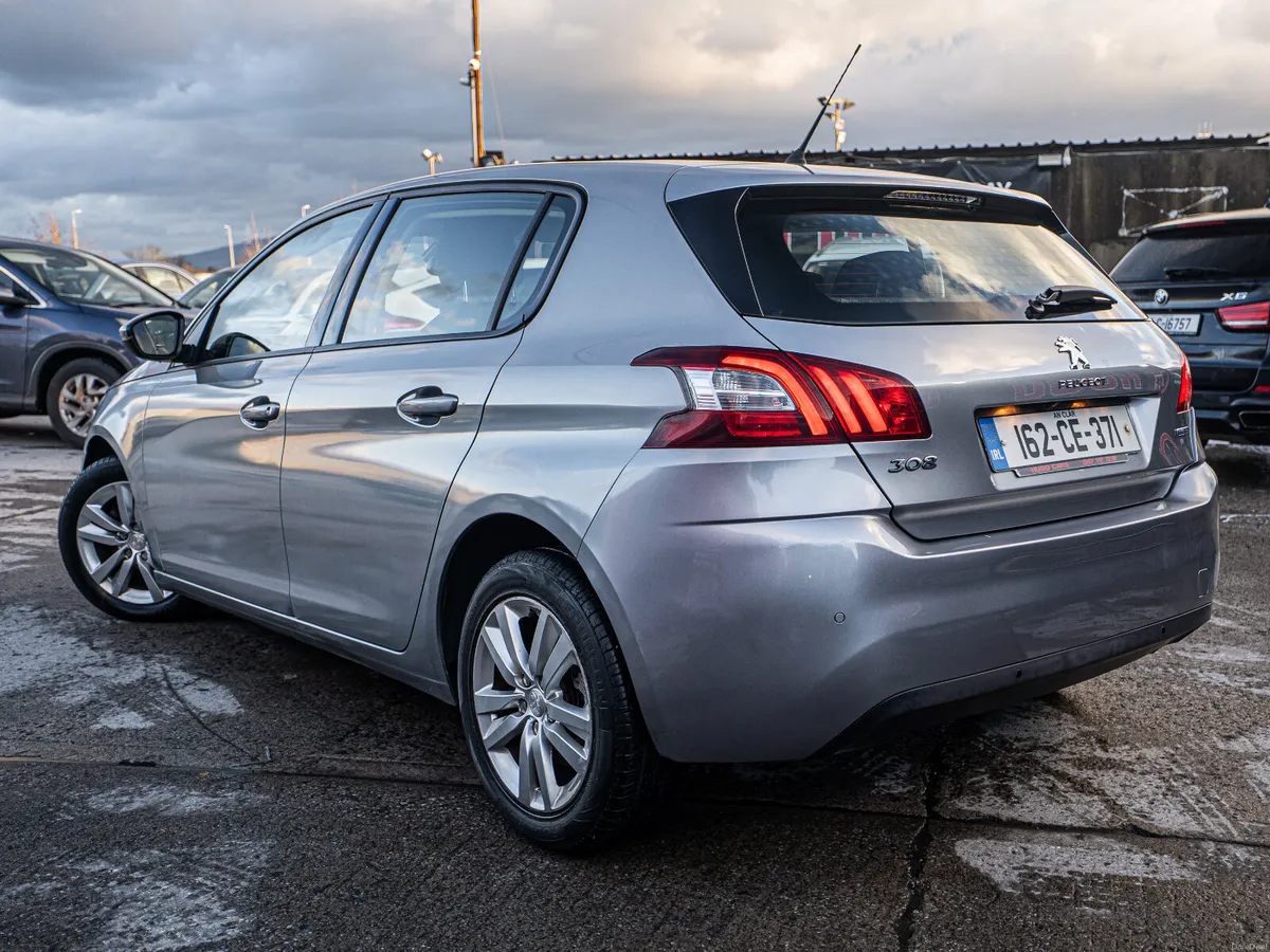 162 Peugeot 308 1.2/New Tbelt/New NCT/1yr warranty - Image 3